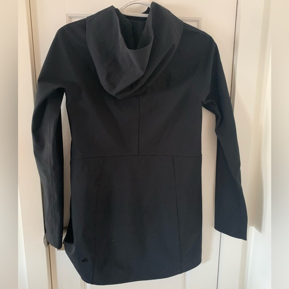 Lululemon Glyde Along Jacket - Picture 3 of 3